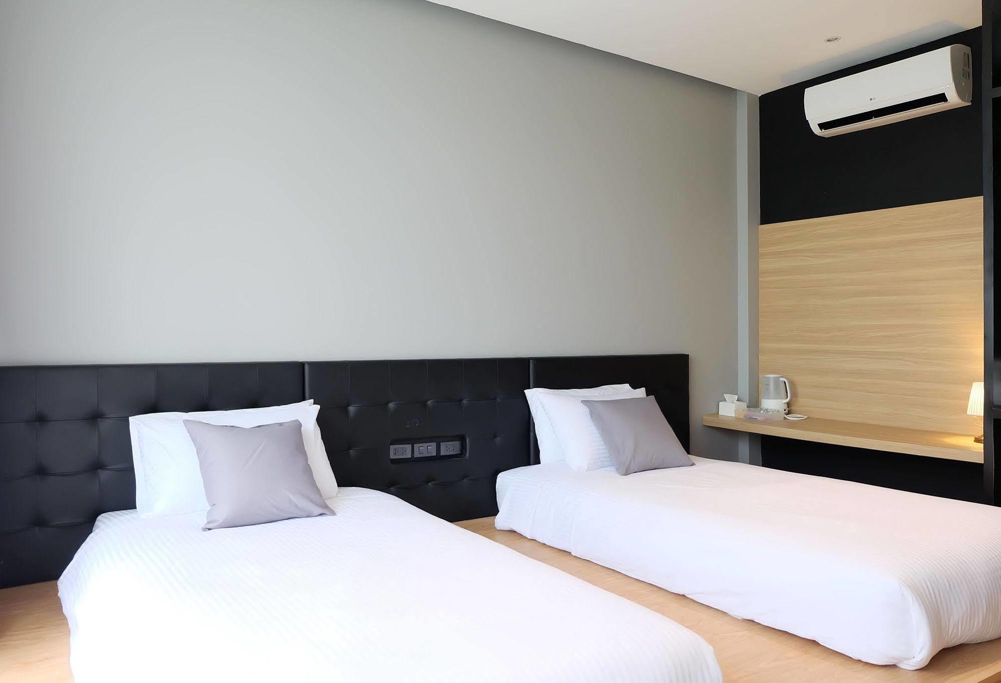 Srianunt Boutique Hotel Buriram Luaran gambar