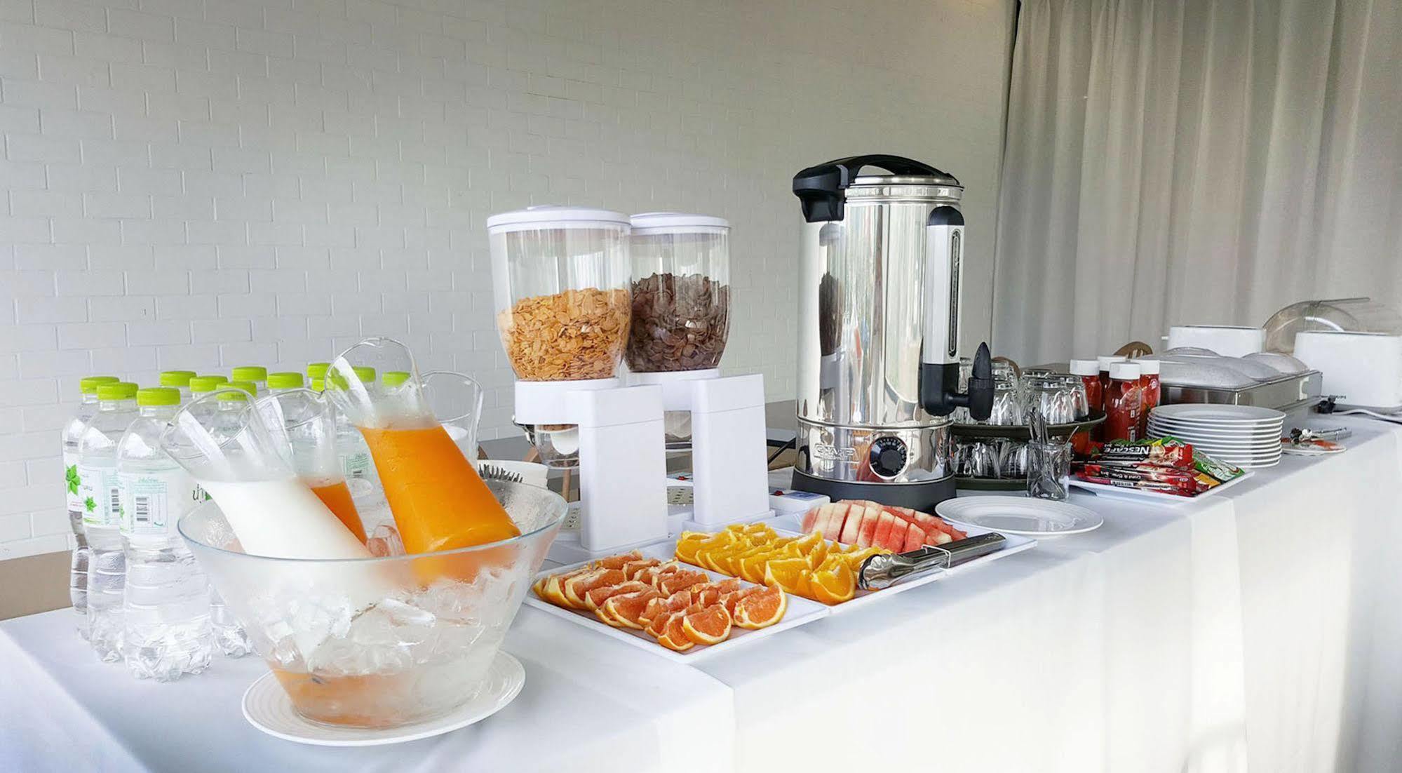 Srianunt Boutique Hotel Buriram Luaran gambar